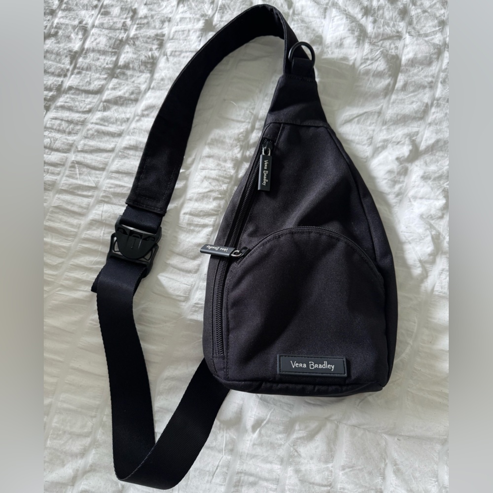Vera Bradley sling bag